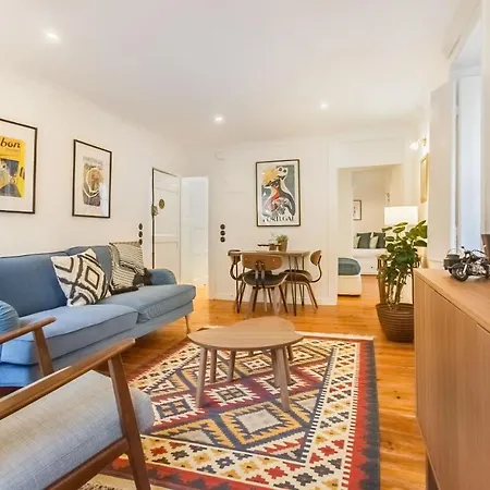 Unique And Stylish Flat In Historic Apartment