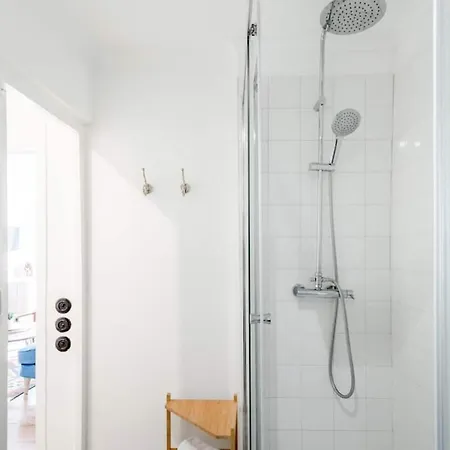 Vintage Inspired Flat In דירה *