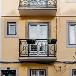 Vintage Inspired Flat In Appartement Lissabon