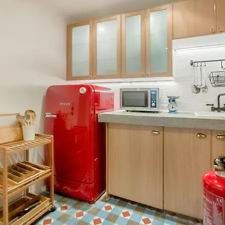 アパート Unique And Stylish Flat In Historic